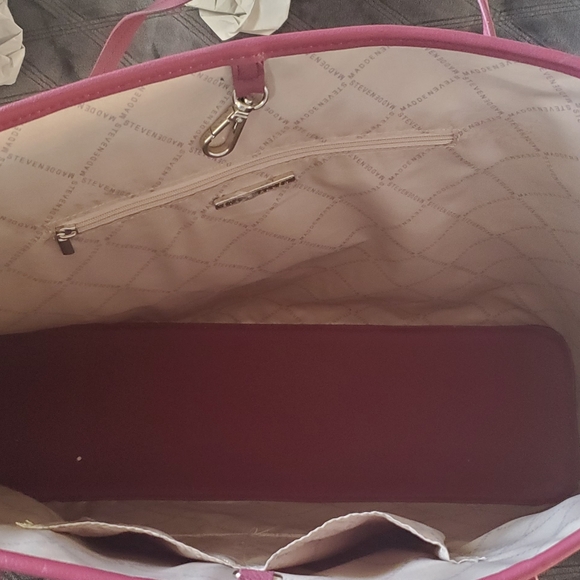 NWT STEVE MADDEN LARGE TOTE & SMALL CROSSBODY BAG - Picture 4 of 7